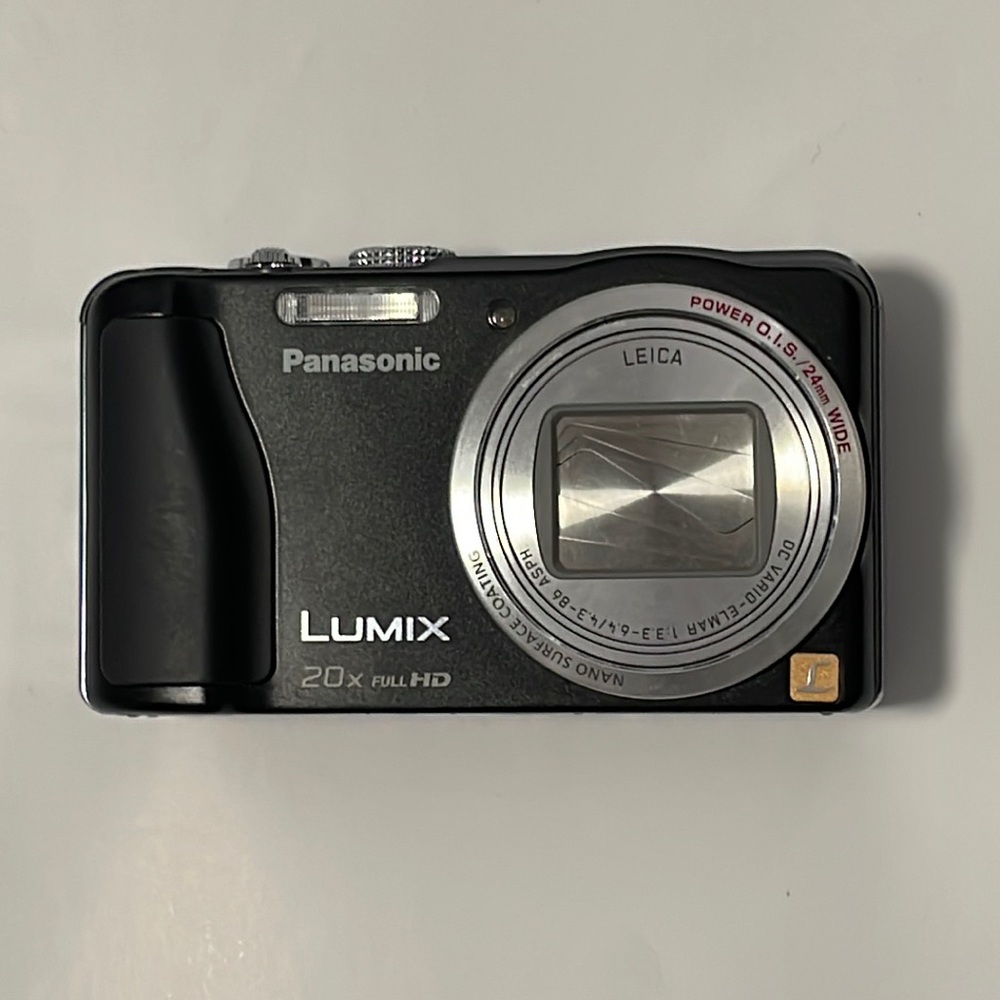 COPY - Panasonic LUMIX DMC-ZS19 Point and Shoot Camera